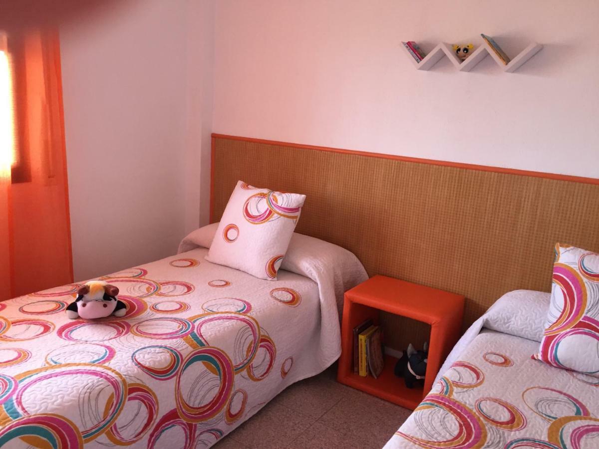 Bonito Y Acogedor Apartamento Con Fibra Салоу Экстерьер фото